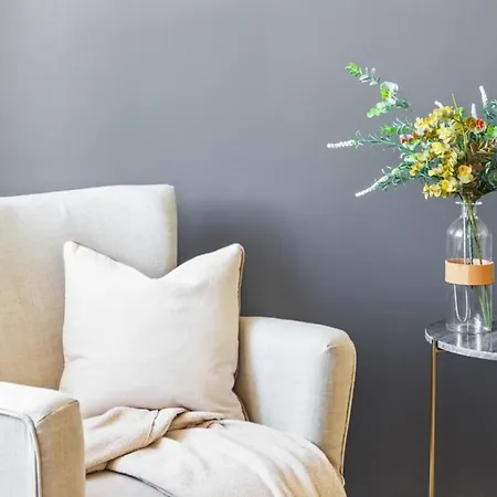 Stunning 2 Bedroom Near Belem Апартаменты