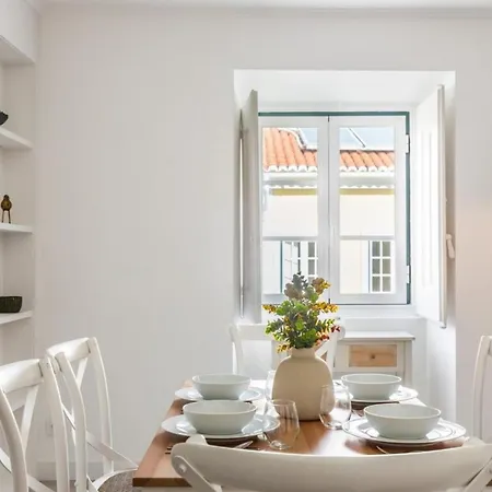 Apartamento Stunning 2 Bedroom Near Belem Lisboa